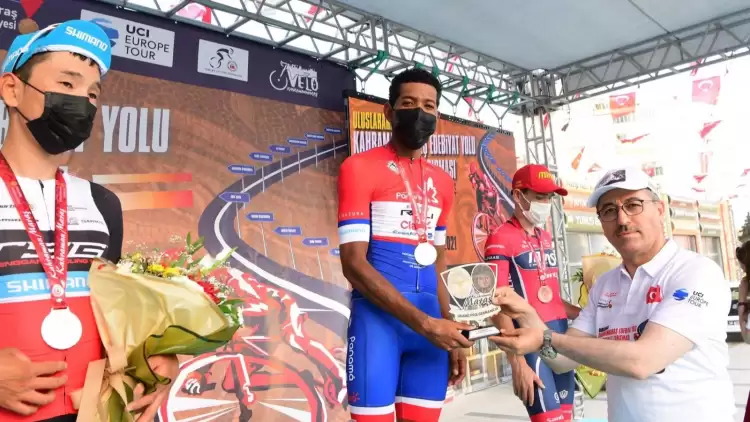 Kahramanmaraş'ın Panamalı şampiyonuna meyan şerbeti