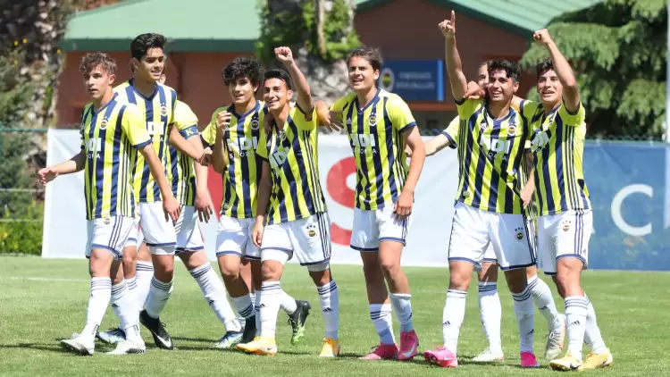 Fenerbahçe, Başakşehir’e gol yağdırdı! 16'lık Arda Güler yıldızlaştı