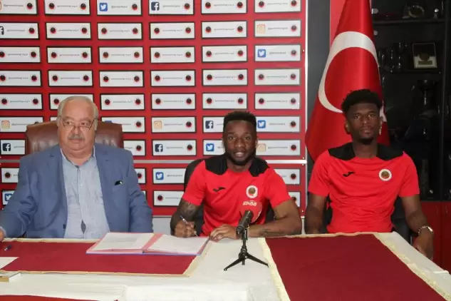 Gençlerbirliği'nde 2 imza! Kazenga LuaLua ve Aaron Tshibola...