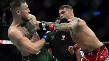 UFC'de şok: Conor McGregor'un ayağı kırıldı!