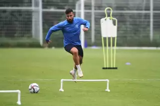 Tarık Çamdal'dan Belhanda'ya övgü: "Kişiliği ve futbolu takdire şayan"