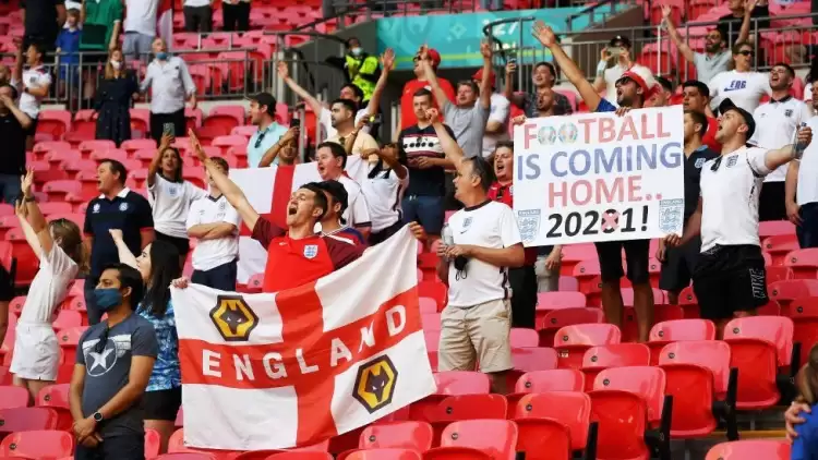 (VİDEO) İngiliz taraftarının bir bölümü Wembley'e kaçak girdi! İşte o anlar