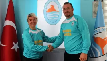 Önce erkek sonra kadın milli takımının kadrosuna girdi