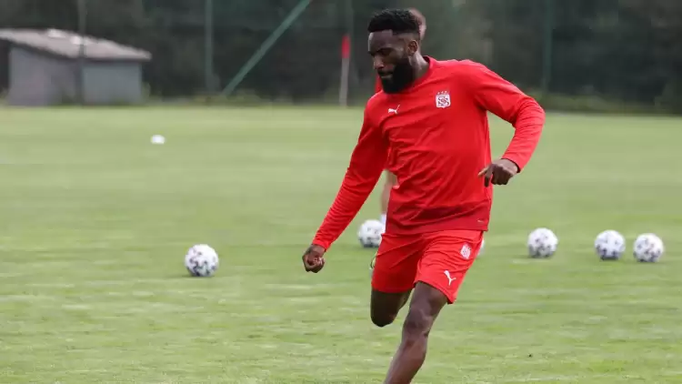 Sivasspor’da Aaron şoku! 6 ay yok