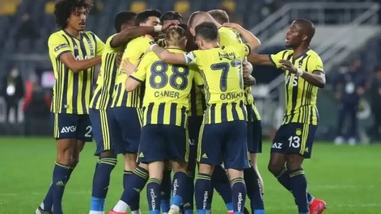 Fenerbahçe'de iki isim yolcu!