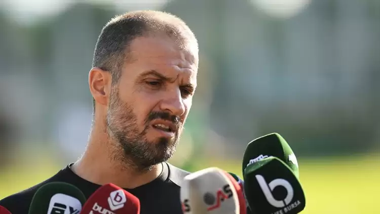Bursaspor Teknik Direktörü Mustafa Er: Onlar çok transfer yaptı