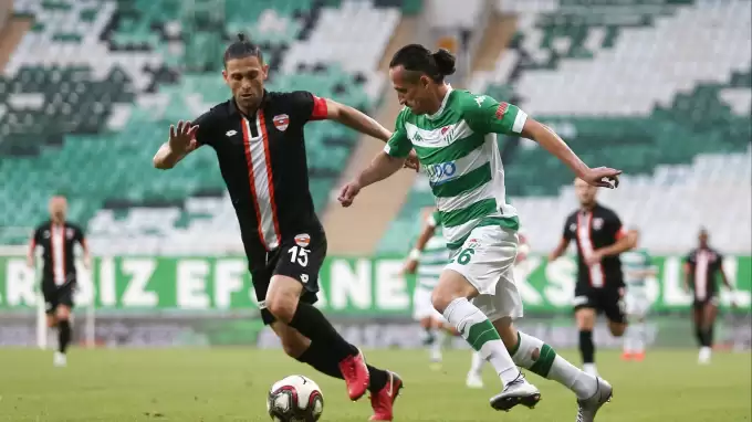 "20 yaşında değilim" diye çıkıştı, yine de Bursaspor'la anlaştı