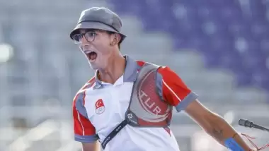 Hiçbir başarı tesadüf değildir