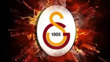 Galatasaray'da bir ayrılık daha! Antrenmana çıkmadı, imzaya gitti