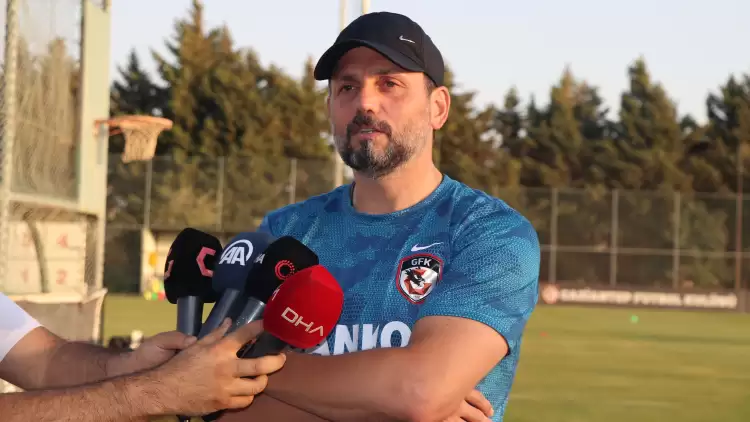 Erol Bulut'tan transfer açıklaması: "Görüştüğümüz futbolcular var"