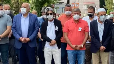 Rıdvan Dilmen ile Tanju Çolak cenazede buluştu