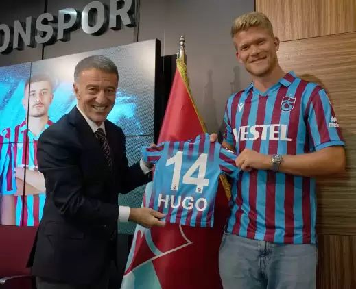 Trabzonspor, Andreas Cornelius'u KAP'a bildirdi