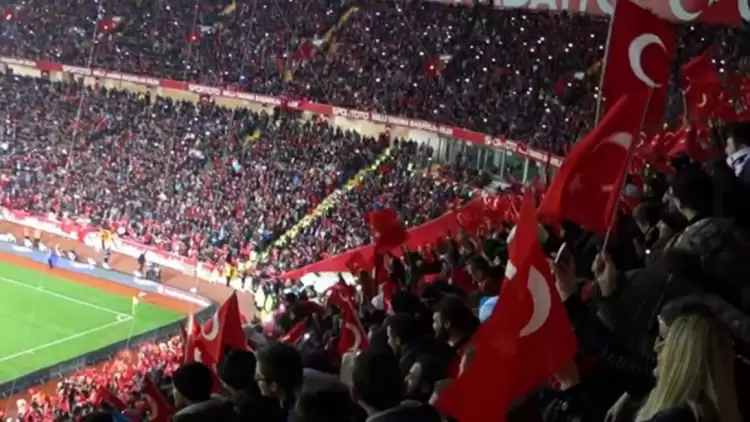 TFF, yeniden düzenlenen stadyumlara giriş şartlarını açıkladı 