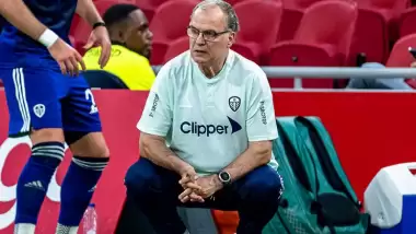Leeds United, teknik direktör Marcelo Bielsa'nın sözleşmesini uzattı