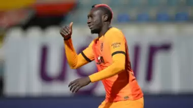 Galatasaray'da Diagne 11'e dönüyor