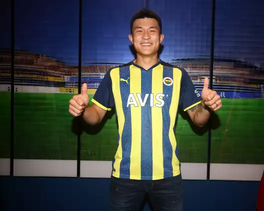 Fenerbahçe yeni transferini açıkladı! 4 yıllık imza...