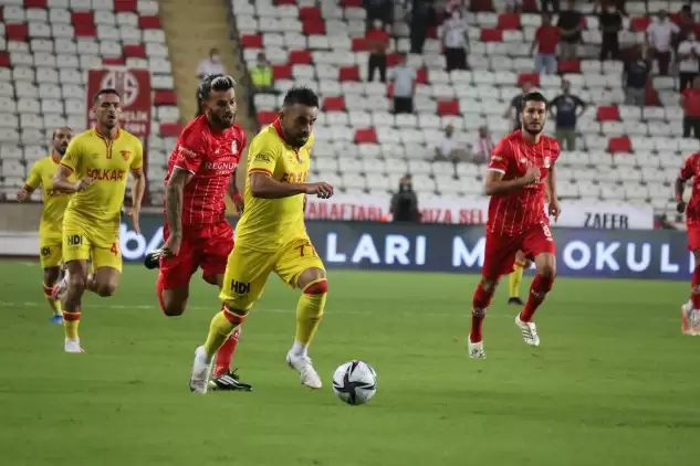 Antalyaspor kaçtı, Göztepe 90+2'de yakaladı!