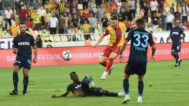 Yeni Malatyaspor - Trabzonspor maçında skandal karar! Kural hatası oldu mu?