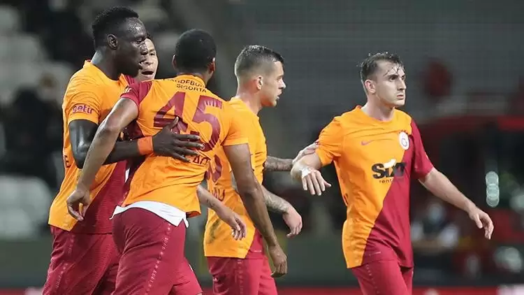 Barcelona'dan Galatasaray'ın yıldızına flaş teklif!