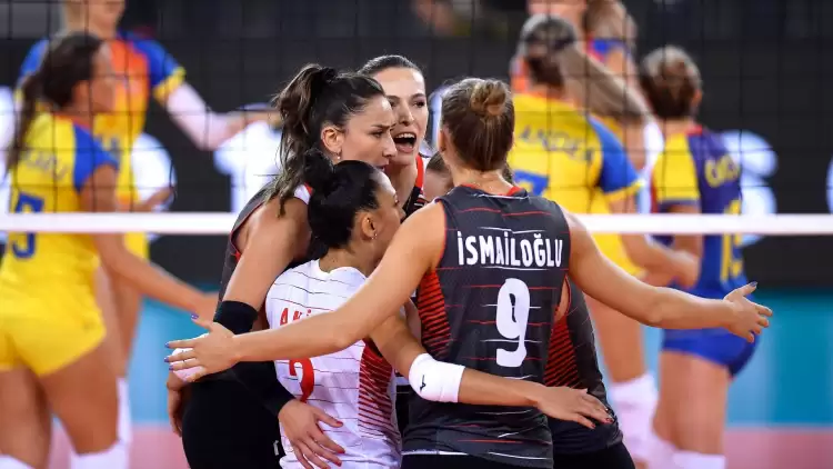 Avrupa Voleybol Şampiyonası : Türkiye, Ukrayna'yı 3-0 mağlup etti 