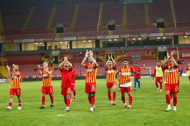 Kayserispor'da 6 futbolcunun sözleşmesi feshedildi