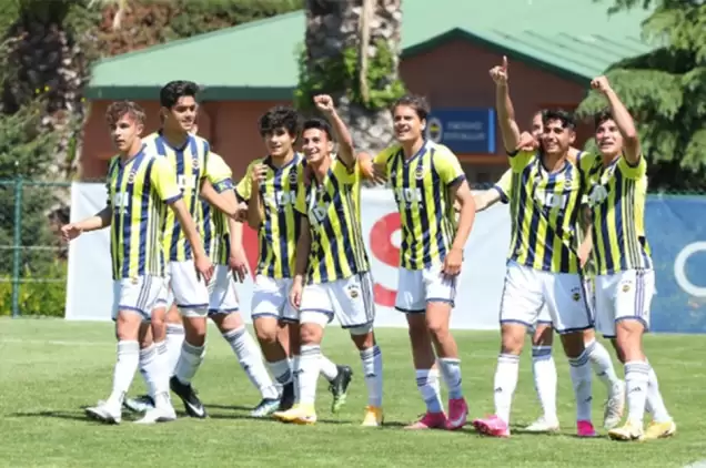 Hekimoğlu Trabzon, Fenerbahçe'den Kaan Öztürk'ü transfer etti