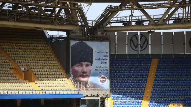 Fenerbahçe Ülker Stadı'ndaki Atatürk portresi yenilendi