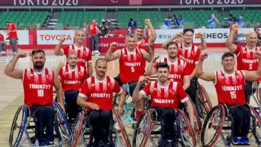 12 Cesur Yürek, Tokyo'da çeyrek finali garantiledi!