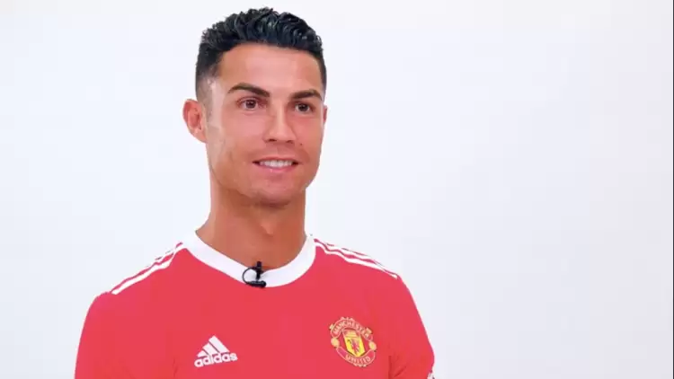 Cristiano Ronaldo'dan Sir Alex Ferguson'a: "Benim için baba gibidir..."