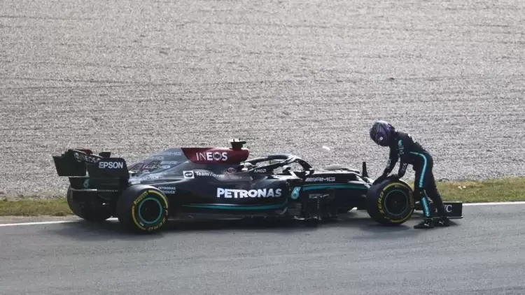 Lewis Hamilton, İstanbul'daki F1 yarışına son sırada başlayabilir