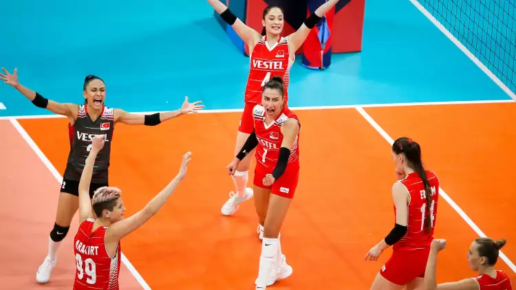 A Milli Kadın Voleybol Takımı, Hollanda'yı yendi Avrupa üçüncüsü oldu