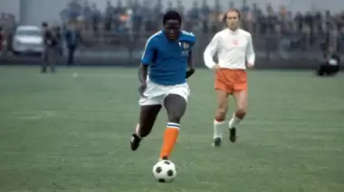 39 yıl komada kalan milli futbolcu vefat etti