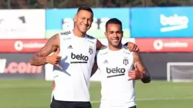 Josef ve Alex Teixeira'dan Coutinho müjdesi