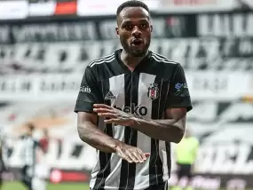 Beşiktaş, bu akşam 1 değil, 2 takıma karşı oynayacak!