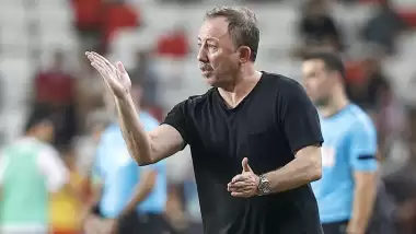 Sergen Yalçın: "Bu görüntü fake, gerçek değil!"