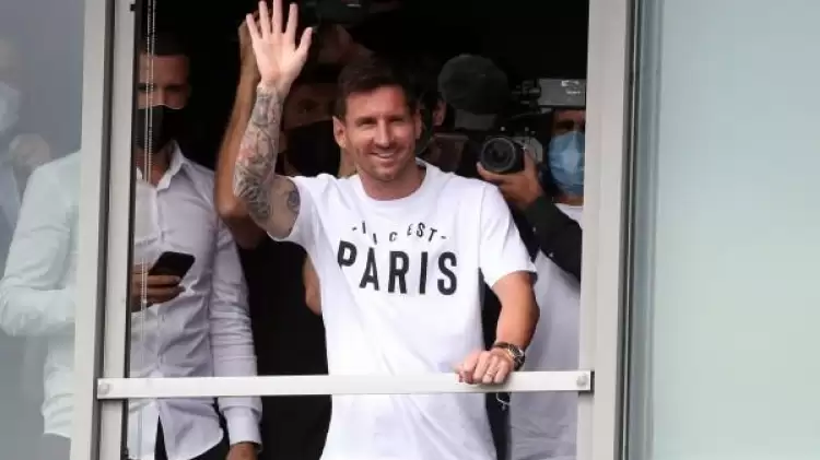 Fransız basını, Lionel Messi'nin PSG'den kazanacağı ücreti açıkladı