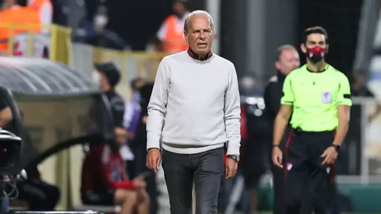 Mustafa Denizli: "Pas hatalarıyla birçok pozisyon verdik"