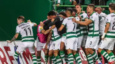 Beşiktaş'ın rakiplerinden Sporting Lizbon 90'da sevindi!