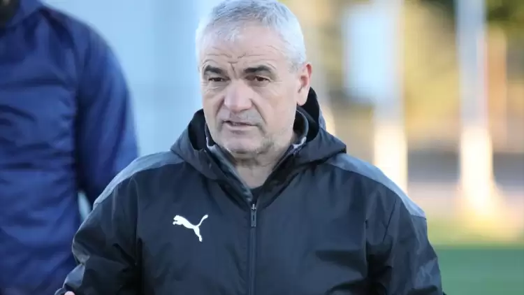 Rıza Çalımbay: "Beşiktaş'a karşı oynamak, kazanmak zor"