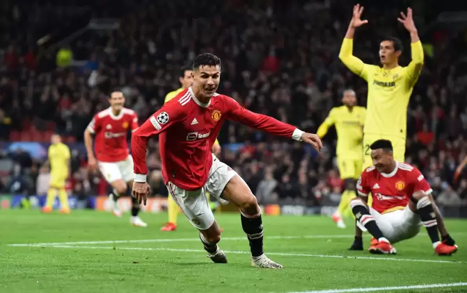 Manchester United, Avrupa Ligi'nin rövanşını Ronaldo ile aldı