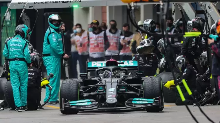 Türkiye GP: Hamilton - Mercedes tartışması noktalandı