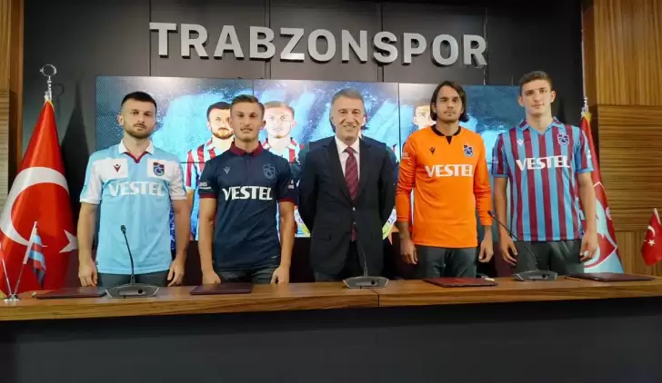 Trabzonspor 4 oyuncuyla sözleşme yeniledi! İşte o isimler...