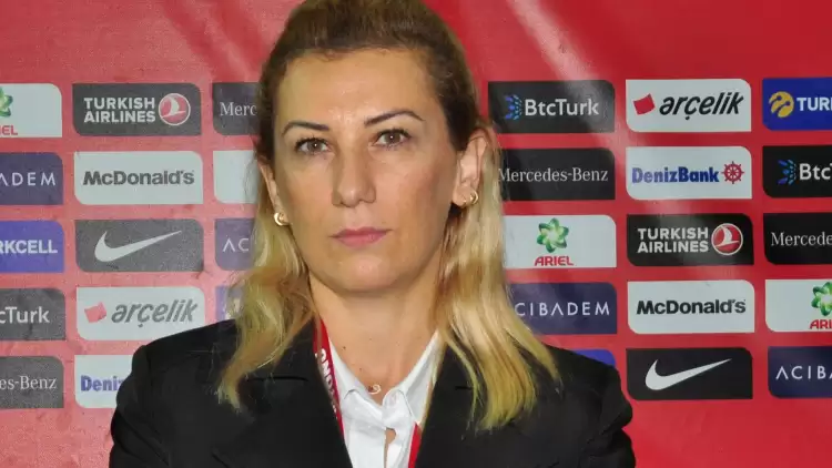 Necla Güngör: Süper Lig'de neden bir kadın teknik direktör çalışmasın! 