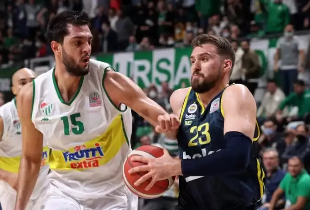 Fenerbahçe Beko, ligdeki ilk mağlubiyetini aldı! 84-73