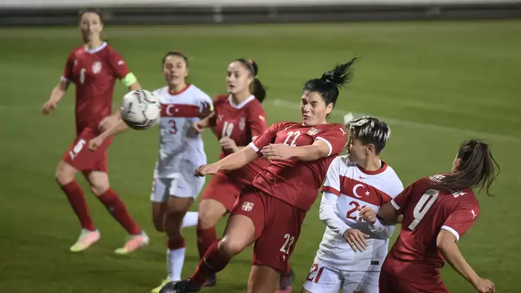 A Milli Kadın Futbol Takımı, Sırbistan'a 2-0 yenildi