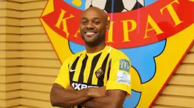 Vagner Love Kazakistan Ligi'ne damga vurdu