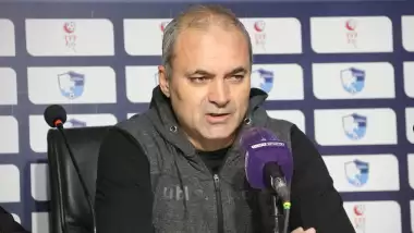 Erzurumspor Teknik Direktörü Erkan Sözeri: İlk 2'nin en büyük adayıyız