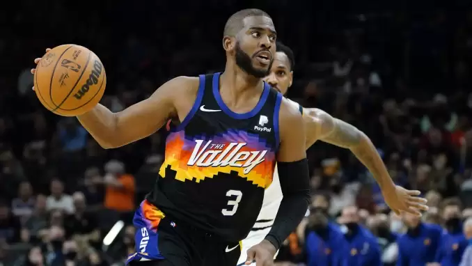 Chris Paul iki efsaneyi geride bıraktı, tarihe geçti!