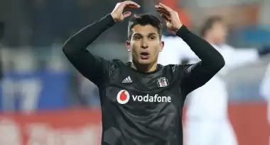 "Necip Uysal A Milli Takım'da olmalı!"