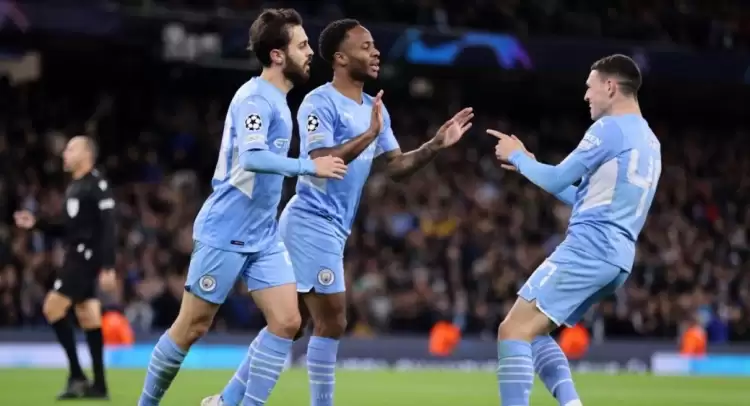 Manchester City 4 golle hem galibiyeti hem liderliği aldı